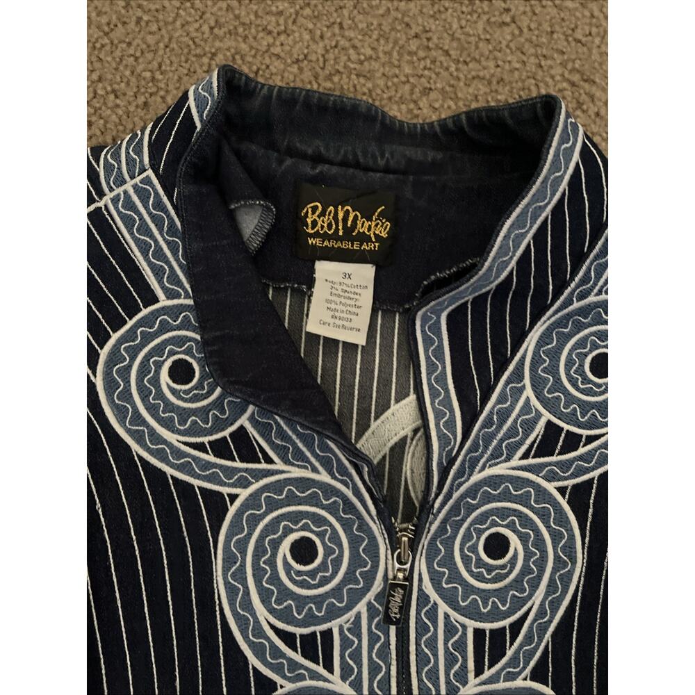 Bob Mackie Wearable Art Jacket Blue Circle Embroidered Design Gray Denim Sz 3XL - Picture 2 of 5
